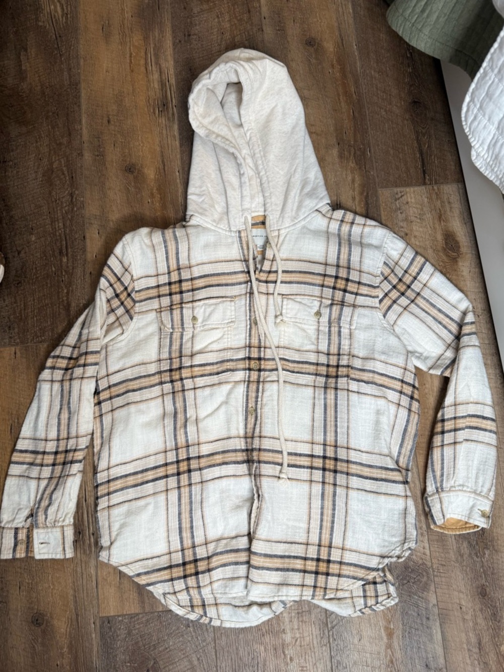 American Eagle Hooded Flannel Button Down Shirt, Size Medium